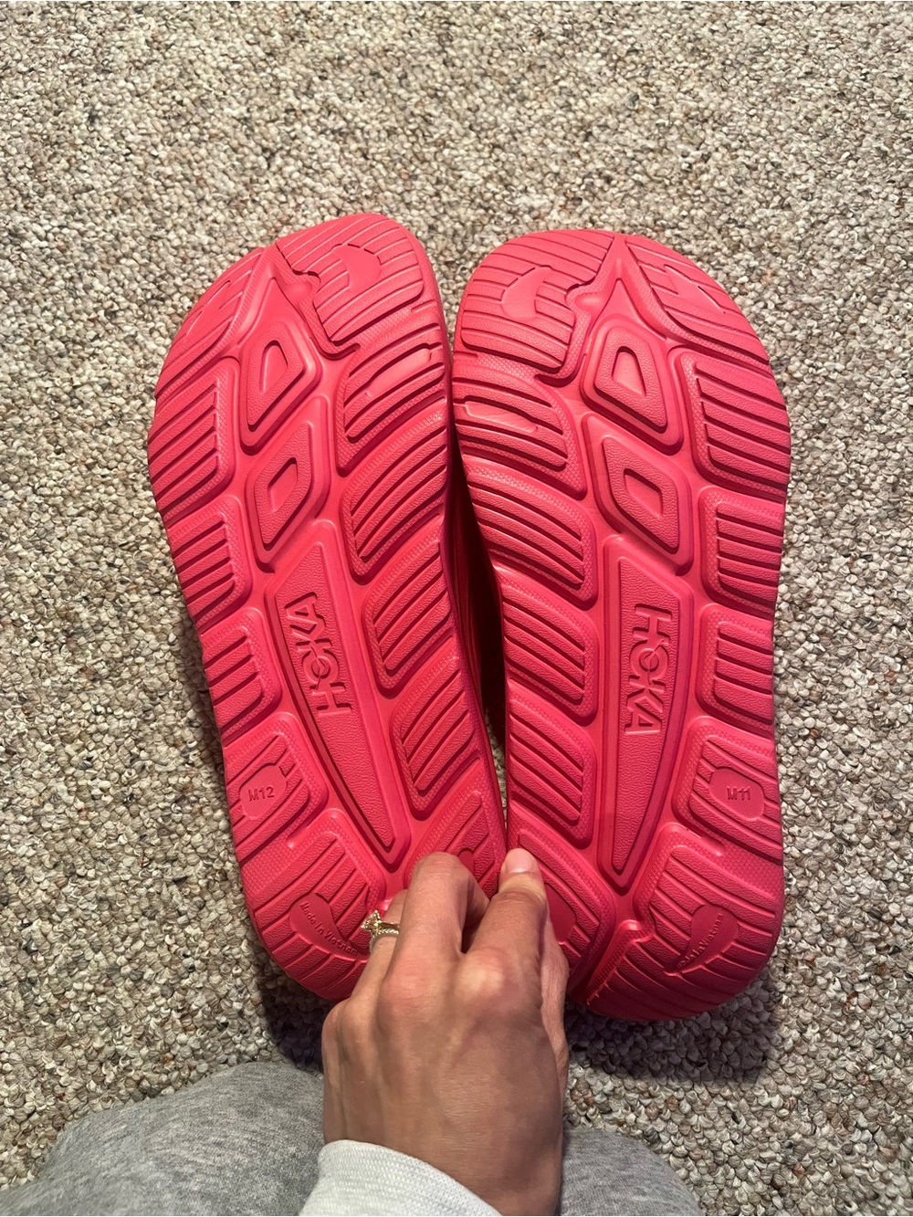 HOKA Pink Ora Recovery Slide Sandals in Raspberry NWT - Picture 7 of 7